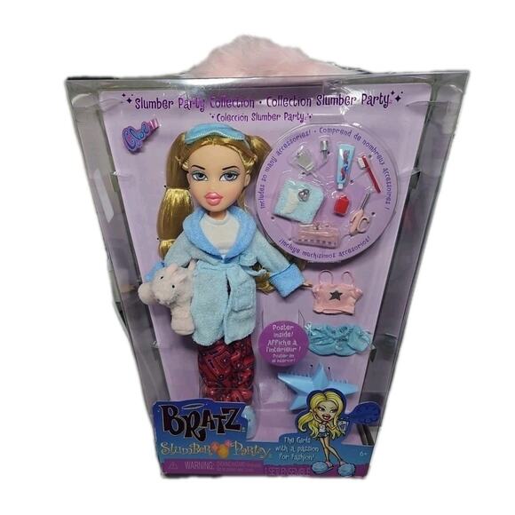 Bratz Other - Bratz Slumber Party Cloe Fashion Doll with 2 Sets of Pajamas and Accessories New